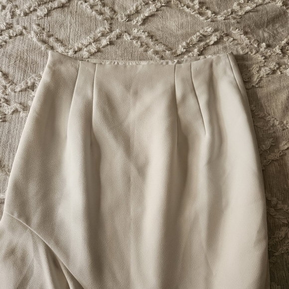 Intermix Dover Flounce Skirt Asymetrical White Size Small - Picture 9 of 13